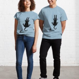 Black Cat Holding and the Confident Mouse Classic T-Shirt